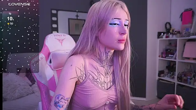 fraulein mooon online show from March 4, 6:14 pm