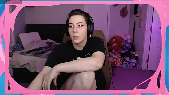 CirqueNoirBlu online show from October 17, 4:05 am