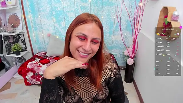 Analia 01 online show from November 1, 12:53 pm