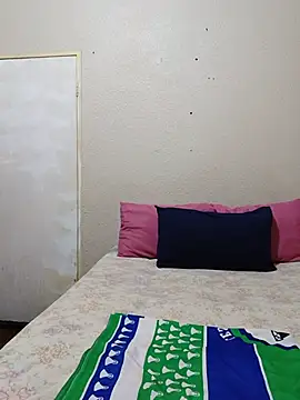 FreakyAngel3X online show from June 7, 5:42 pm