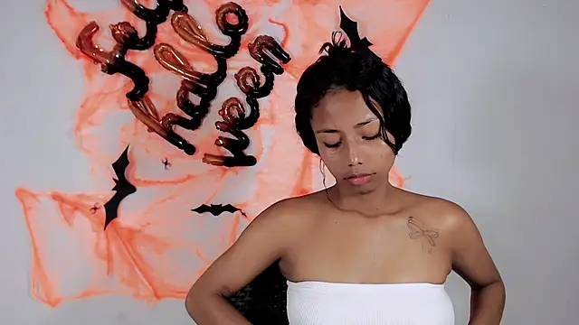 jasmin brunette  online show from October 18, 1:36 pm