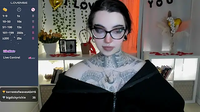 Dixi Pixi  online show from February 20, 6:26 am