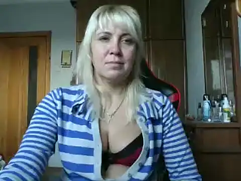 IrinaB1 online show from October 30, 11:00 am