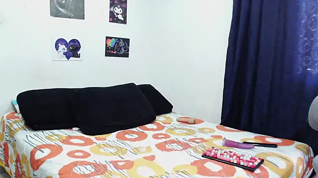 SamanthaSwan online show from November 17, 9:48 pm