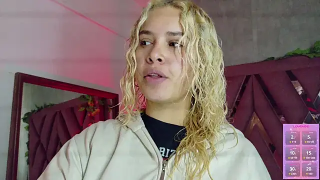 Haelycute online show from February 7, 12:31 pm