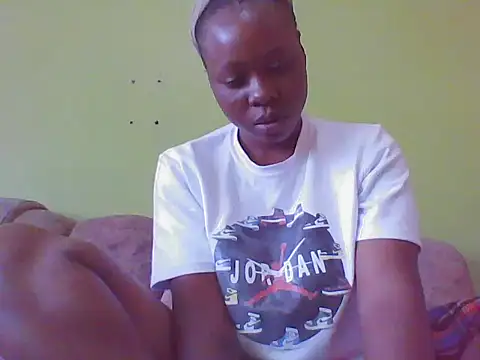 EBONYVANILLA02 online show from September 14, 6:11 am