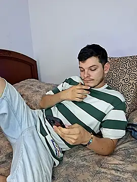  Ottis  online show from March 29, 7:35 pm