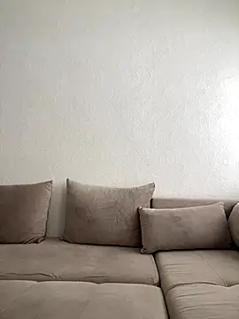 Snapshot of belle98 chatting on September 15, 2:58 pm belle98 online show from September 15, 2:58 pm