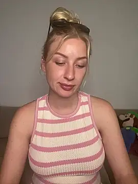 belle98 online show from June 25, 10:08 am