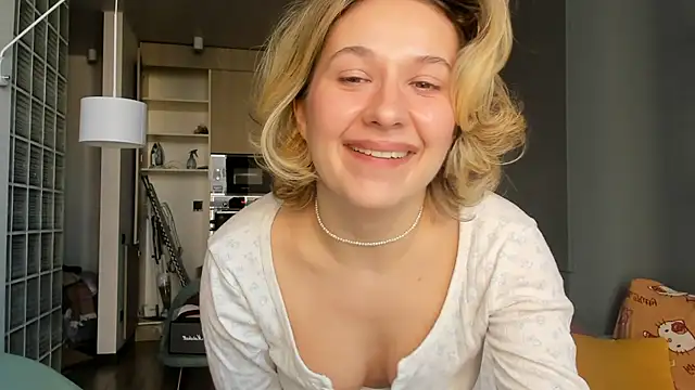 Lilith lutherlow online show from March 6, 9:26 am