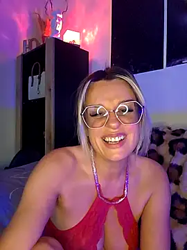 SpicyVicky online show from March 24, 5:35 am