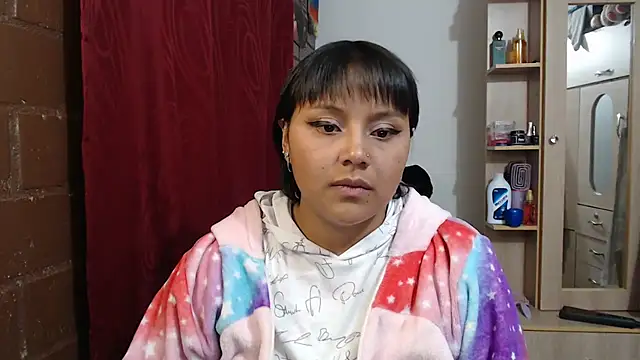 SWEETT CORY online show from April 6, 3:50 am