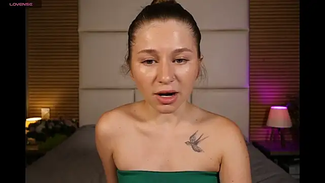 AliceBellamy online show from July 18, 11:07 pm