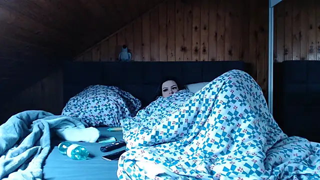 BoeseMoni1998 online show from October 4, 11:27 am