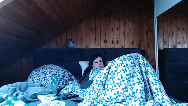 BoeseMoni1998 online show from October 6, 10:54 am