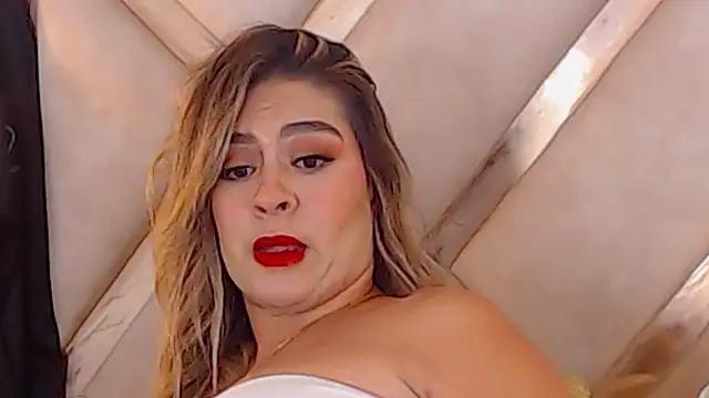 JoannaStanford online show from January 17, 10:28 pm