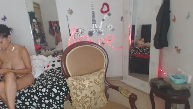 brigitht online show from November 18, 3:46 pm