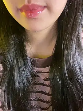 minmin2kk5 online show from December 20, 2:21 pm