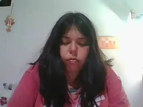 scarletttlove online show from March 27, 11:49 pm