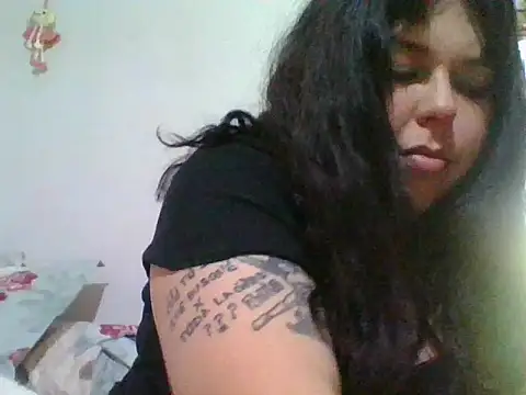 scarletttlove online show from July 18, 1:09 am