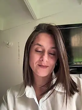 Alice milf  online show from April 5, 8:52 pm