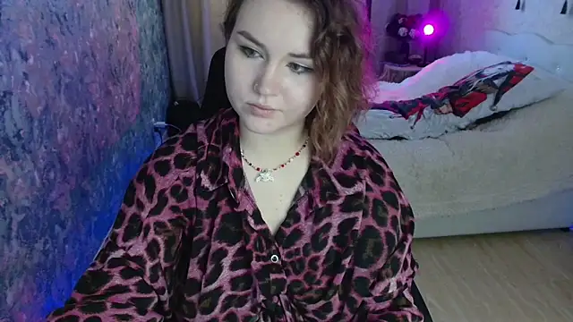 Jenny Fox online show from June 18, 4:47 am