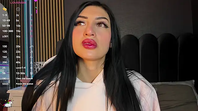 Nicolette ks  online show from February 24, 4:00 am