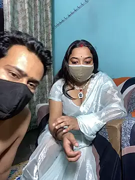 Sexi-bhabhi online show from April 9, 6:35 pm