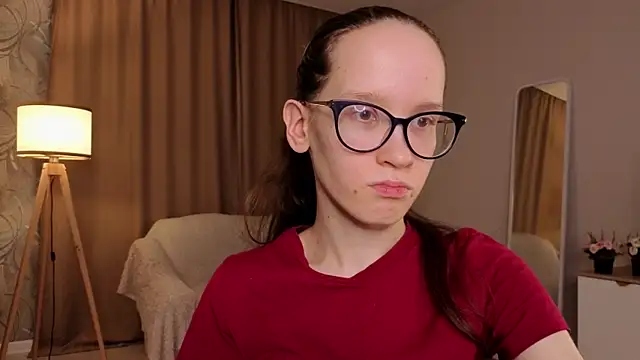 BettyBrowni online show from April 18, 8:20 pm