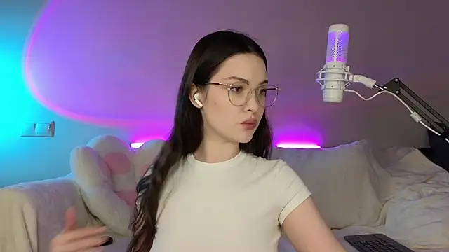 AokiAnna online show from October 27, 6:09 am