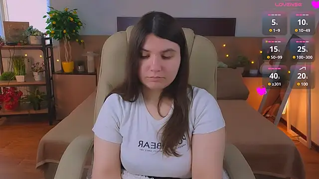 Viola  Shy online show from May 29, 3:04 am