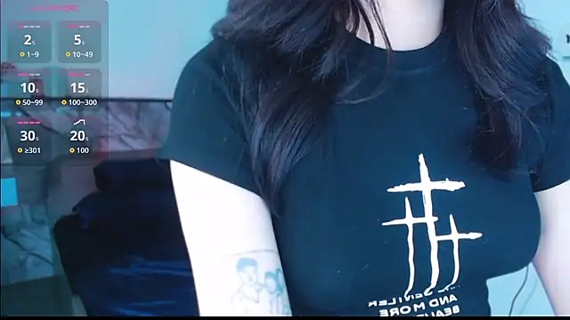 Lin SiYee online show from February 6, 1:47 pm