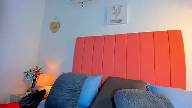 valen rose0 online show from October 20, 12:08 pm