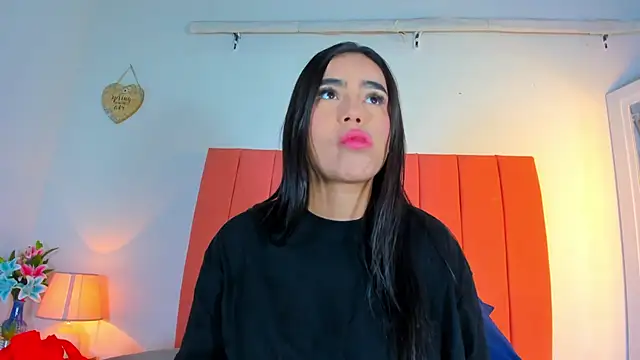 valen rose0 online show from October 12, 12:07 pm