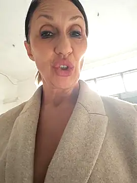 JasmineNoir2 online show from October 9, 1:59 pm