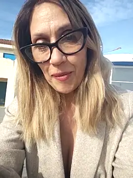 JasmineNoir2 online show from February 13, 1:57 pm