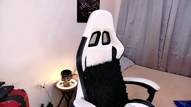 Snapshot of Stefhania_susej chatting on September 28, 7:47 am Stefhania susej online show from September 28, 7:47 am