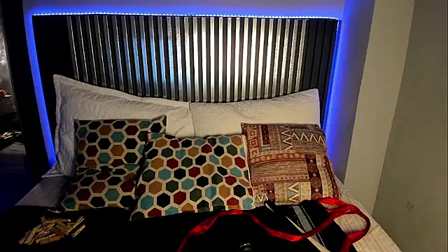 Hunter Ignis online show from October 31, 12:56 am