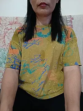 Asian girl13 online show from June 2, 11:39 pm
