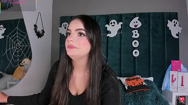 IsabellaGrey19 online show from October 20, 7:28 pm