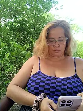 natally ross21 online show from April 11, 2:10 pm