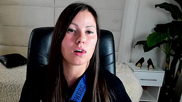 Dana  dom online show from October 25, 4:09 am