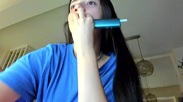 IreneVON online show from November 4, 5:01 am