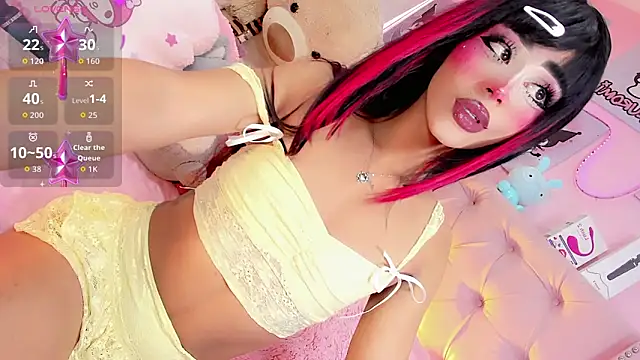 Cute Roxxy online show from April 18, 3:14 pm