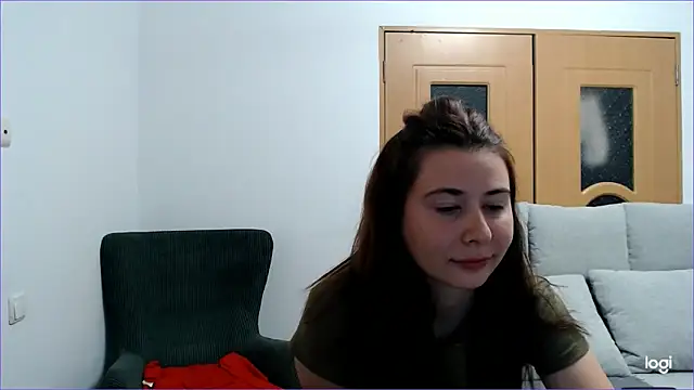 Snapshot of VioletaFlower7 chatting on October 5, 5:40 pm VioletaFlower7 online show from October 5, 5:40 pm