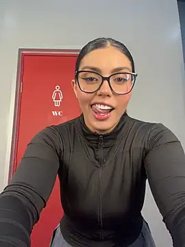 zui lu online show from April 19, 4:56 am