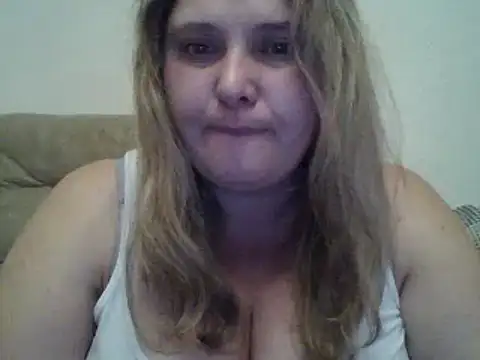 ParisMimi online show from November 11, 9:17 am