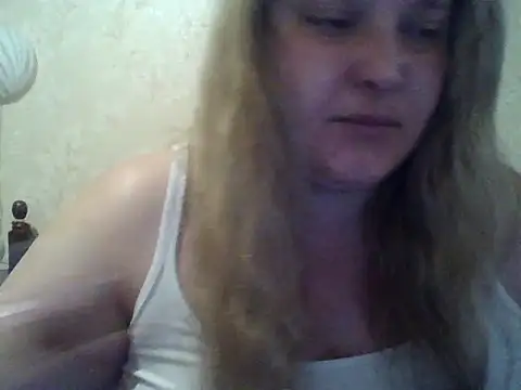 ParisMimi online show from April 11, 6:52 am