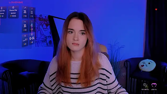 liana kisses online show from November 8, 8:36 pm