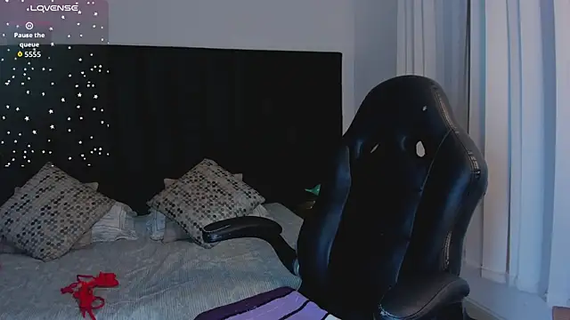 BarbaraKnox  online show from October 11, 12:37 am